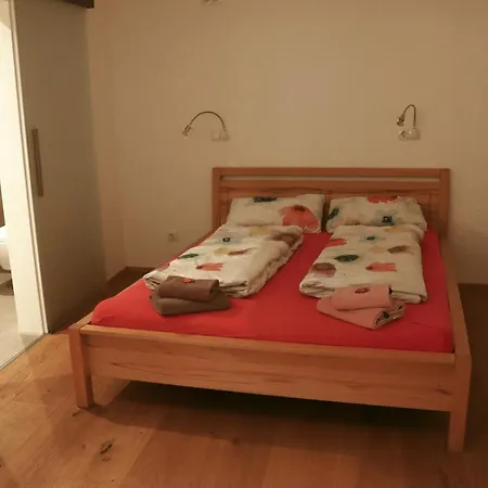 Stilvolle Auf 50 M² Mit Parkplatz Und Wifi Kraiburg am Inn