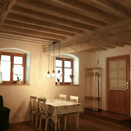 Apartment Stilvolle Auf 50 M² Mit Parkplatz Und Wifi *